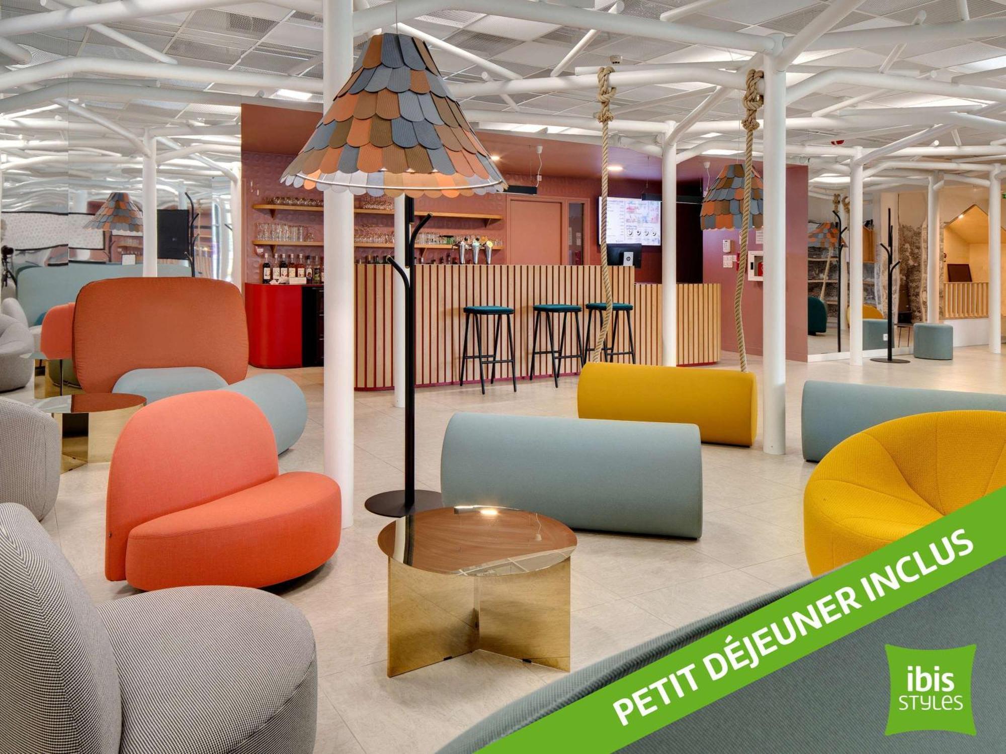 Hotel Ibis Styles Montargis Arboria Pannes  Екстериор снимка