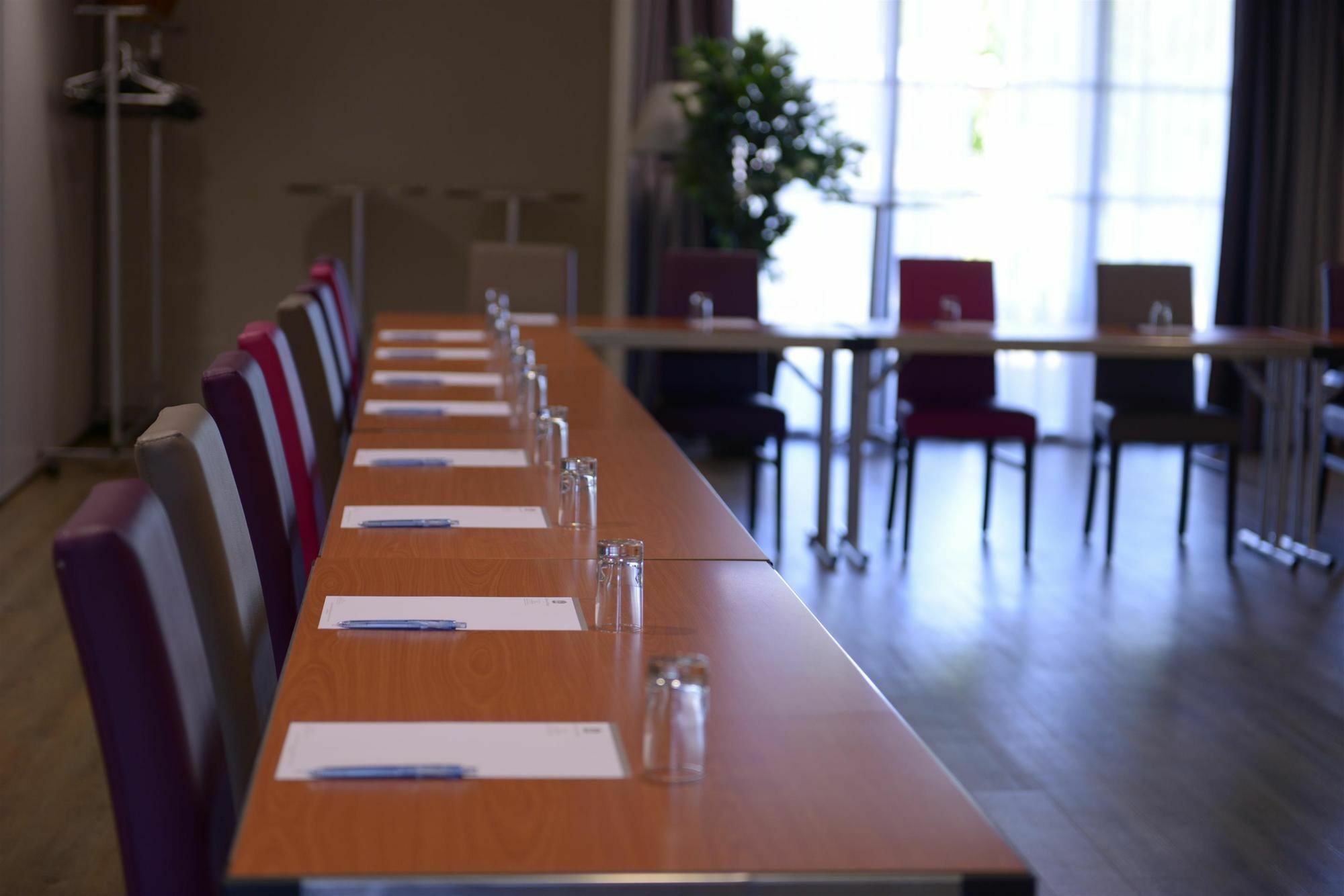 Hotel Ibis Styles Montargis Arboria Pannes  Екстериор снимка