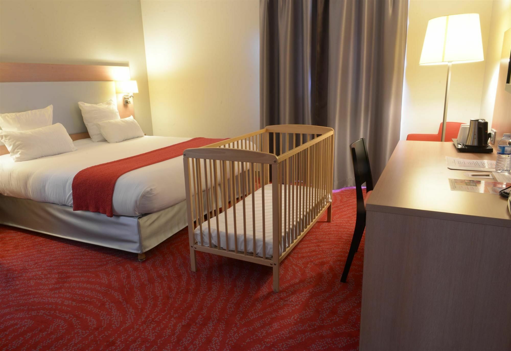 Hotel Ibis Styles Montargis Arboria Pannes  Екстериор снимка